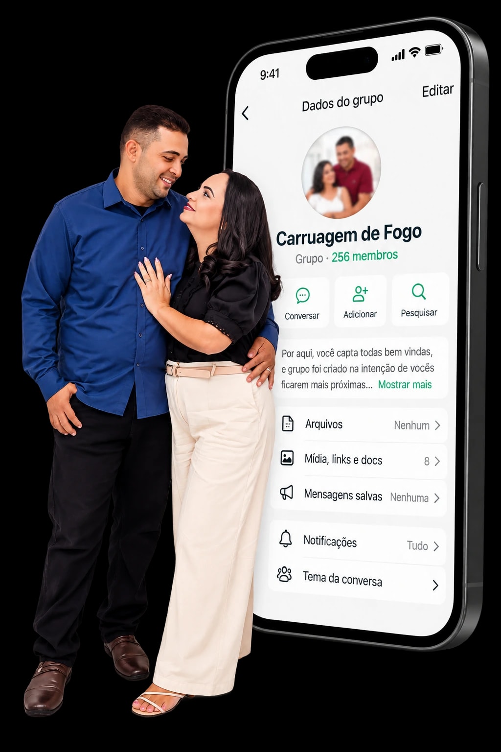 Tacinho e Nana em frente ao perfil do grupo Carruagem de Fogo no WhatsApp